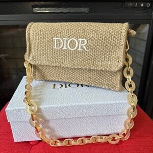 Gift of purchased GWP Bag with Gold Chain